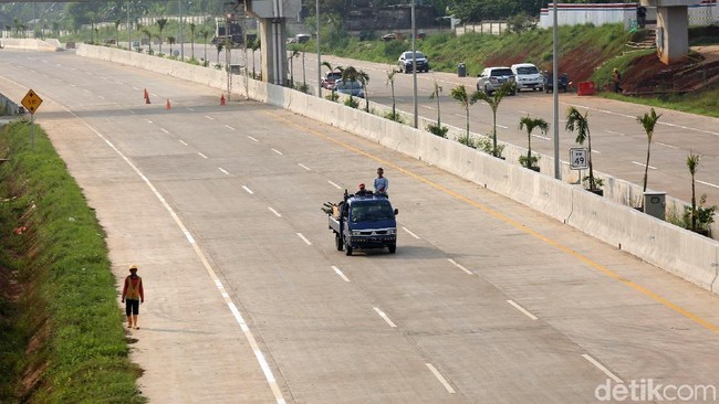 14 Ruas Tol Prioritas Jokowi Menanti Investor