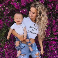 Di usia muda, Rosie Mac sudah jago berbisnis. Ibu satu anak ini mendirikan usaha agensi modeling bernama Mac Model & Casting Agency. Foto: Instagram @rosiemacworld