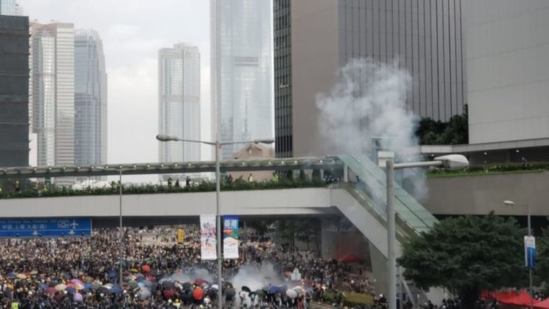 Warga Indonesia di Hong Kong Ceritakan Pengalaman Ikut Demo Tolak Ekstradisi Warga Indonesia di Hong Kong Ceritakan Pengalaman Ikut Demo Tolak Ekstradisi