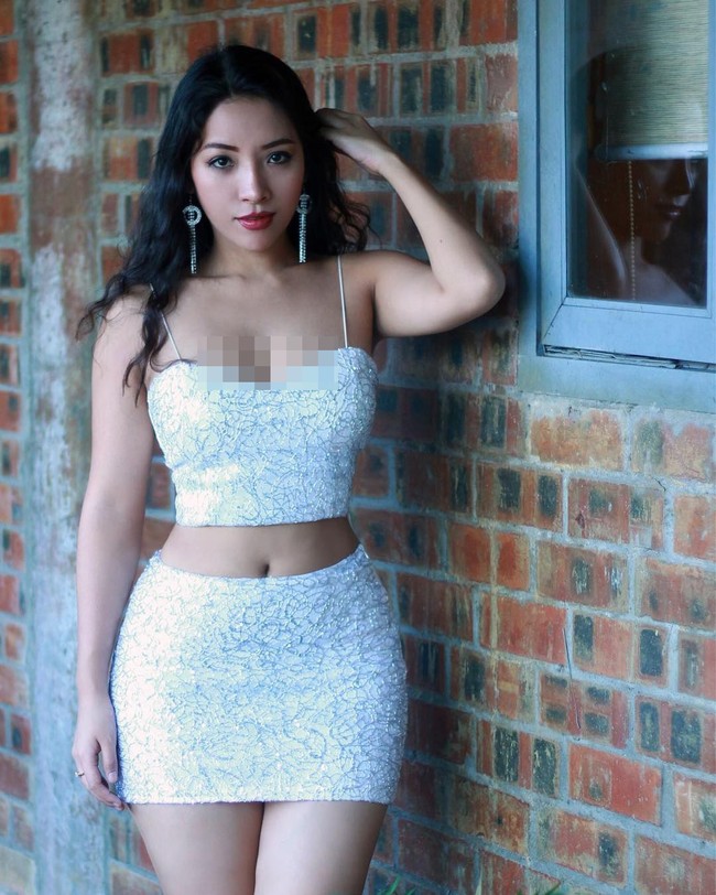 Dokter di Myanmar, Nang Mwe San dipecat dari pekerjaannya karena memposting foto seksi di Facebook. Dewas Medis Myanmar mencabut izin praktik dokter Nang Mwe Sang karena berpakaian tidak sopan. Foto: Instagram @nangmwesan