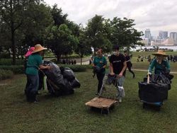 Potret Demonstran Hong Kong yang Tertib dan Jaga Kebersihan