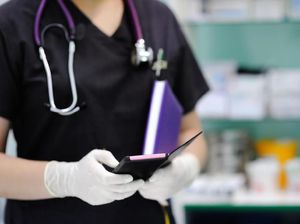 Nah Lho! Dokter Ketahuan Sebar Hoax, Surat Izin Praktik Bakal Dicabut