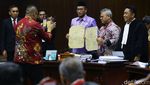Saksi Prabowo Bawa Amplop Coklat di Sidang Sengketa Pilpres