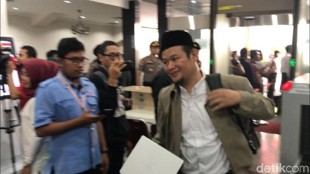 Tiba di MK, Tim Hukum Prabowo Bawa Saksi Ahli Direktur IT BPN
