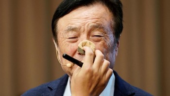 Ren yang berusia 74 tahun, mendirikan Huawei pada tahun 1987. Foto: Reuters
