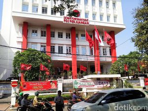 Jokowi Hadiri Rakernas PDIP