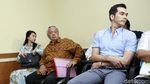 Duduk Bersama, Tsania Marwa dan Atalarik Syah Tak Saling Lihat