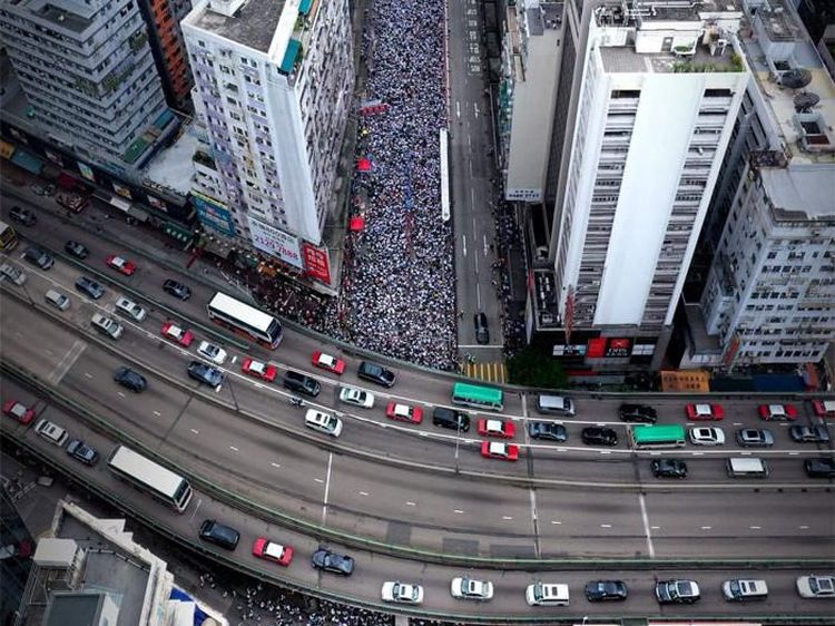 Potret Demonstran Hong Kong yang Tertib dan Jaga Kebersihan