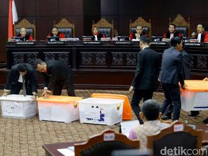 MK Belum Bisa Sahkan Bukti Versi Prabowo