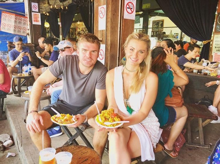 Bule Cantik Mantan Richard Kyle Ini Hobi Traveling dan Kulineran