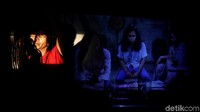 Bioskop tua di Persimpangan Senen Jakarta Pusat kini tinggal kenangan. Konon sudah ada sejak tahun 1920-an itu sempat mencapai masa kejayaanya pada tahun 1980 hingga 1990-an sebagai tempat hiburan di Ibu Kota Jakarta. 