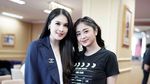 Foto Bareng, Ini Beda Komentar di IG Sandra Dewi dan Dewi Perssik