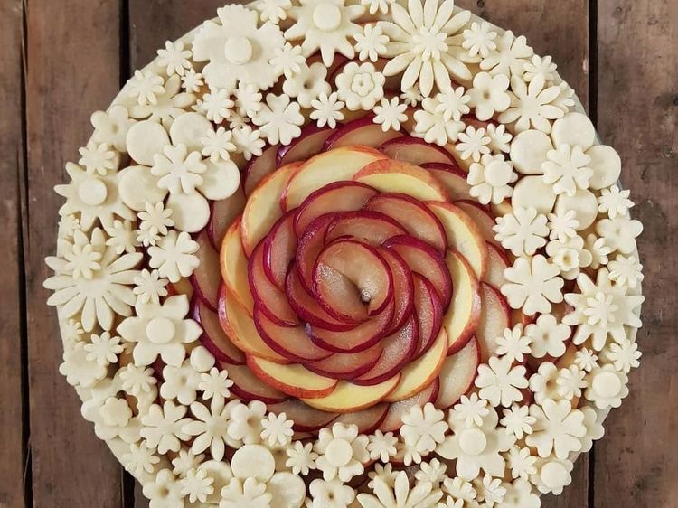 Cantiknya, Ragam Pie Dalam Warna-warni yang Artistik