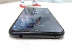 Unboxing Nokia 4.2, Ponsel Android One Harga Rp 2 Jutaan