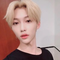 Felix punya bintik-bintik freckle di wajahnya yang membuat wajah pemilik nama Korea Lee Yongbok tersebut semakin imut. Foto: Instagram @realstraykids