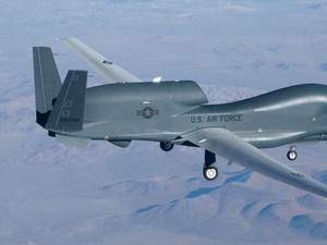 Iran Klaim Tembak Jatuh Drone AS di Teritorialnya