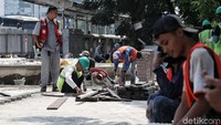 Tak hanya di Dukuh Atas, Pemprov DKI juga akan menyediakan empat spot budaya lainnya di sepanjang trotoar Sudirman-Thamrin.