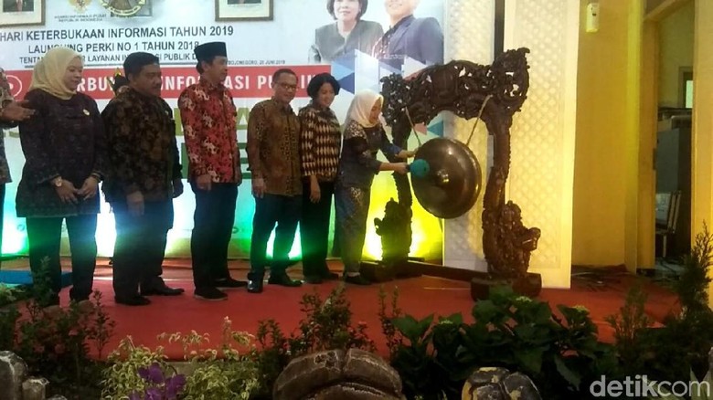 Peraturan Standar Layanan Informasi Publik Desa Diluncurkan di Bojonegoro Peraturan Standar Layanan Informasi Publik Desa Diluncurkan di Bojonegoro