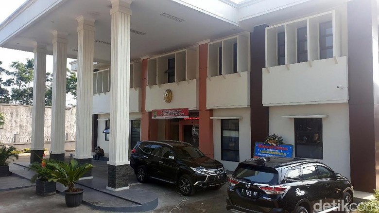 Catut Nama Tommy Soeharto, Mangkulangit Tipu Pengusaha Cianjur Catut Nama Tommy Soeharto, Mangkulangit Tipu Pengusaha Cianjur