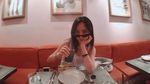 Pacaran dengan Konglomerat Singapura, Ini Gaya Kulineran Hits Meng Jia