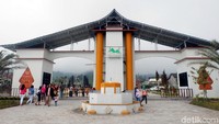 Lokasinya berada di tepi jalan nasional Semarang–Purwokerto, tepatnya di Desa Reco, Kecamatan Kertek, Wonosobo. (Uje Hartono/detikcom)