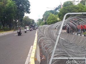 Sidang Sengketa Pilpres Dimulai Siang, Lalu Lintas Depan MK Lancar