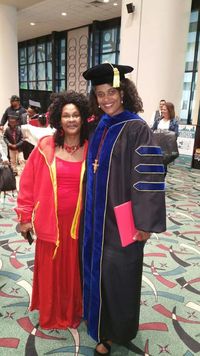 Kisah Wanita Bernama Marijuana Pepsi yang Dulu Di-bully Kini Raih PhD