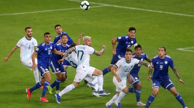 Hasil imbang lawan Paraguay di laga sebelumnya membuat Argentina dalam tekanan.