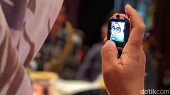 Kamera tersebut bisa untuk video call. Foto: Adi Fida Rahman/detikINET