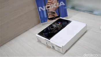 Ada dua warna yang tersedia, yakni pink dan hitam seperti yang menyambangi detikINET. Foto: Adi Fida Rahman/detikINET