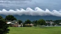 Awan gulungan ombak Kelvin-Helmholtz (Amy Christie Hunter/CNN)