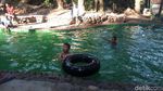 Foto: Kolam Renang di Hutan Pinus Semarang