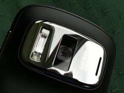Ponsel Nokia Pelopor Kamera Monster, Bisa Tebak?