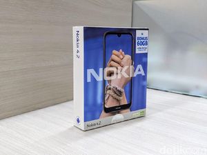 Unboxing Nokia 4.2, Ponsel Android One Harga Rp 2 Jutaan