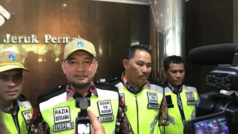 Wah! Pemilik Mobil Maybach ini 2 Tahun Nunggak Pajak Rp 181 Juta Wah! Pemilik Mobil Maybach ini 2 Tahun Nunggak Pajak Rp 181 Juta