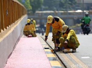 Ini Penjelasan Serta Fungsi Warna Putih dan Kuning pada Marka Jalan