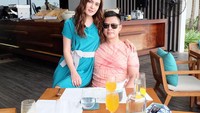 Bali is always good idea. #brunchwithhubby👫, kata Shandy. Duh, orange juicenya kelihatan seger banget. Foto: Instagram shandyaulia