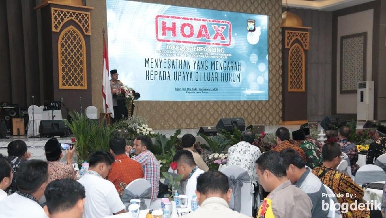 Hoaks Makin Merajalela, Kapolda Jatim Minta Masyarakat Tak Terprovokasi Hoaks Makin Merajalela, Kapolda Jatim Minta Masyarakat Tak Terprovokasi