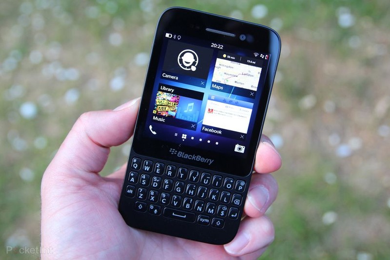 BlackBerry Q5