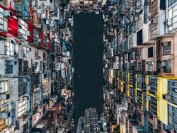 Kumpulan Foto Simetris Keren yang Menginspirasi