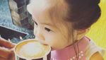 Gemasnya! Gaya Makan Baby Chanco, Bayi yang Viral karena Rambut Super Tebal