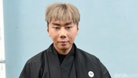 Wah, jadi dede Roy kini lagi suka Jepang ya? Pool/Noel/detikFoto.