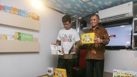 Tahun lalu KPK juga memberangkatkan bus Jelajah Negeri Bangun Antikorupsi ke 11 kota/kabupaten. Bus itu akan menjadi sarana bagi KPK untuk menggiatkan program-program antikorupsi.