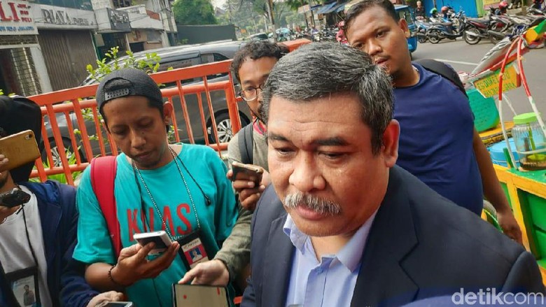 Sebelum Bebas, Soenarko Bertemu Kivlan dan Ingatkan Hati-hati Bicara Sebelum Bebas, Soenarko Bertemu Kivlan dan Ingatkan Hati-hati Bicara