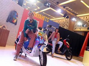 Pameran IMOS 2022 Resmi Dibuka, Banjir Motor Listrik