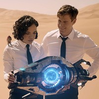 Sinopsis Men in Black: International, Film Chris Hemsworth di Bioskop Trans TV