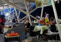Puas Makan Seafood Segar di Pusat Kuliner Terbesar Labuan Bajo
