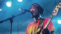 Henry dikenal sebagai frontman Boomerang. Dok. Instagram/boomerang_official