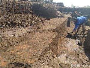Perajin Bata di Mojokerto Temukan Situs Pagar Peninggalan Majapahit