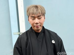 Dianggap Tak Bisa Ramal Diri Sendiri, Roy Kiyoshi Stres di Tahanan